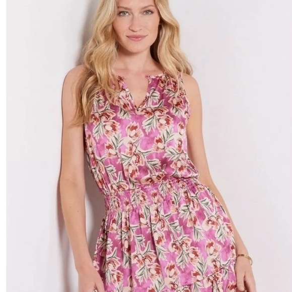 Evereve Dresses & Skirts - Evereve Floral Satin Dress Smocked Purple Eyelet Size Small Feminine Flirty